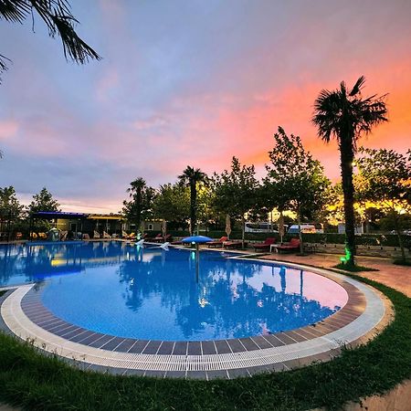 Hotel Qetesia-Te Indriti Velipojë Buitenkant foto
