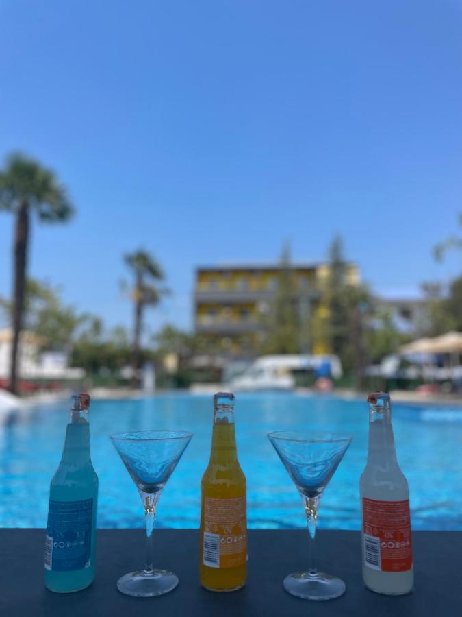 Hotel Qetesia-Te Indriti Velipojë Buitenkant foto