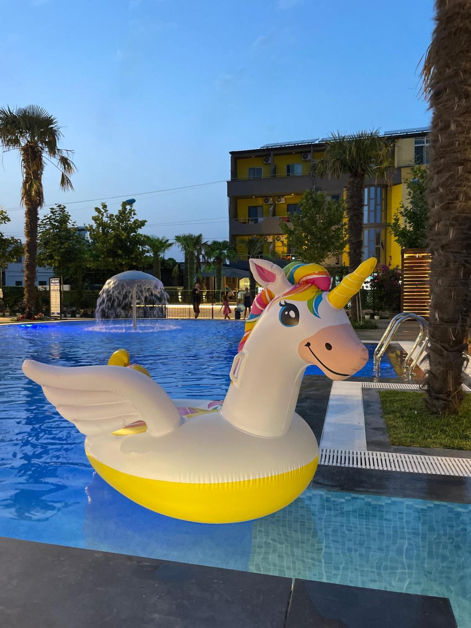 Hotel Qetesia-Te Indriti Velipojë Buitenkant foto