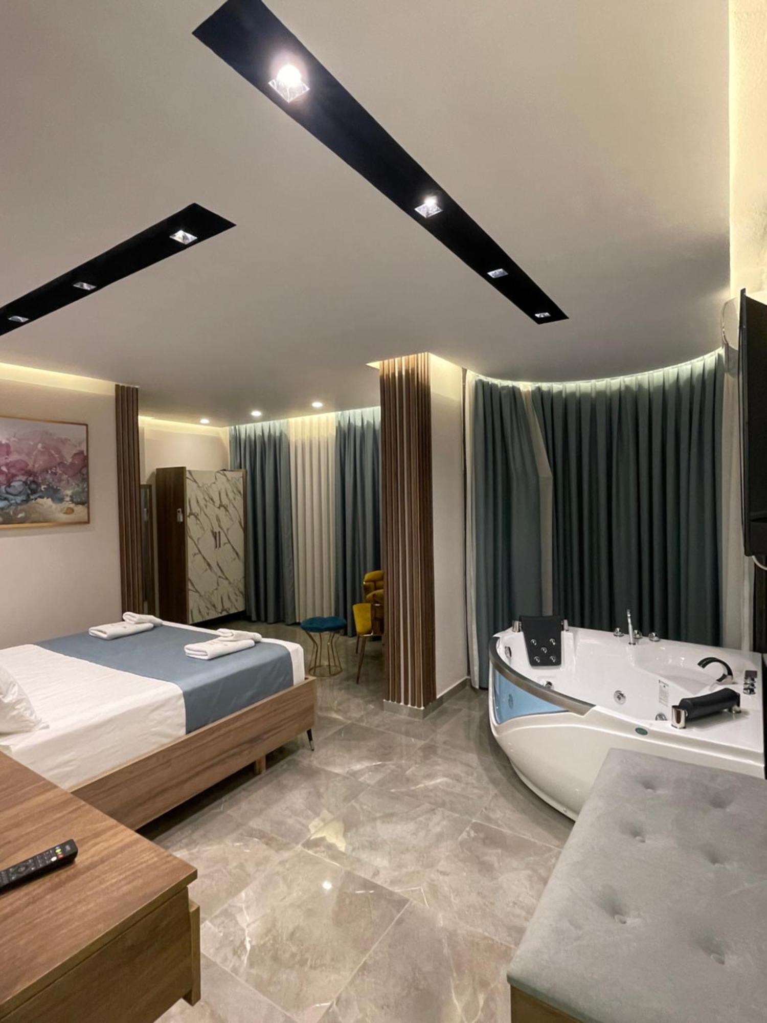 Hotel Qetesia-Te Indriti Velipojë Buitenkant foto